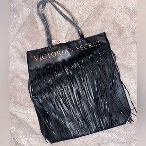New Victoria’s Secret fringe tote